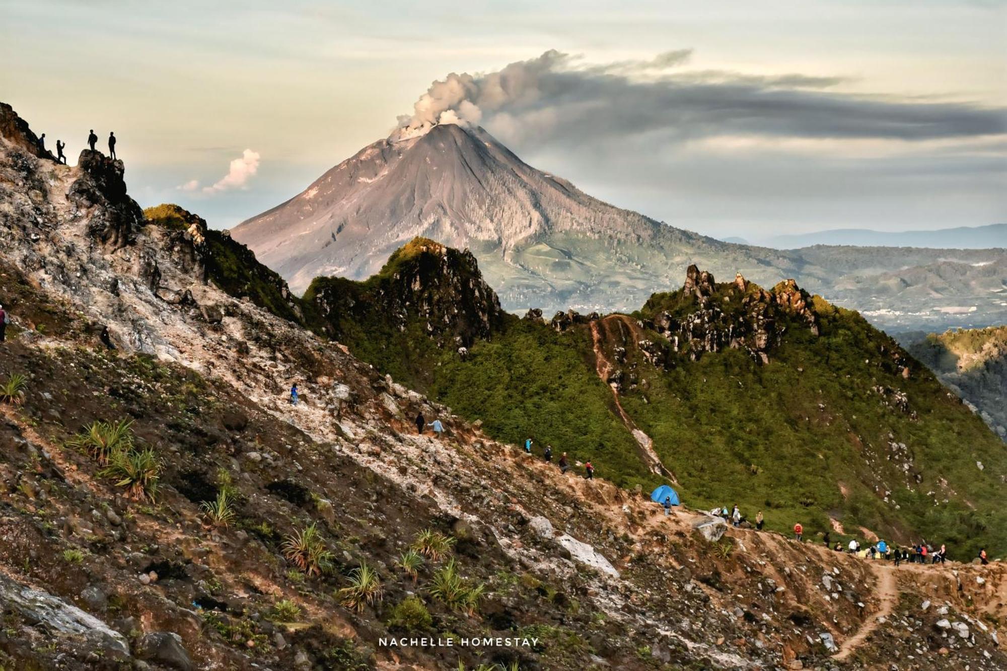 Nachelle Homestay Berastagi Esterno foto