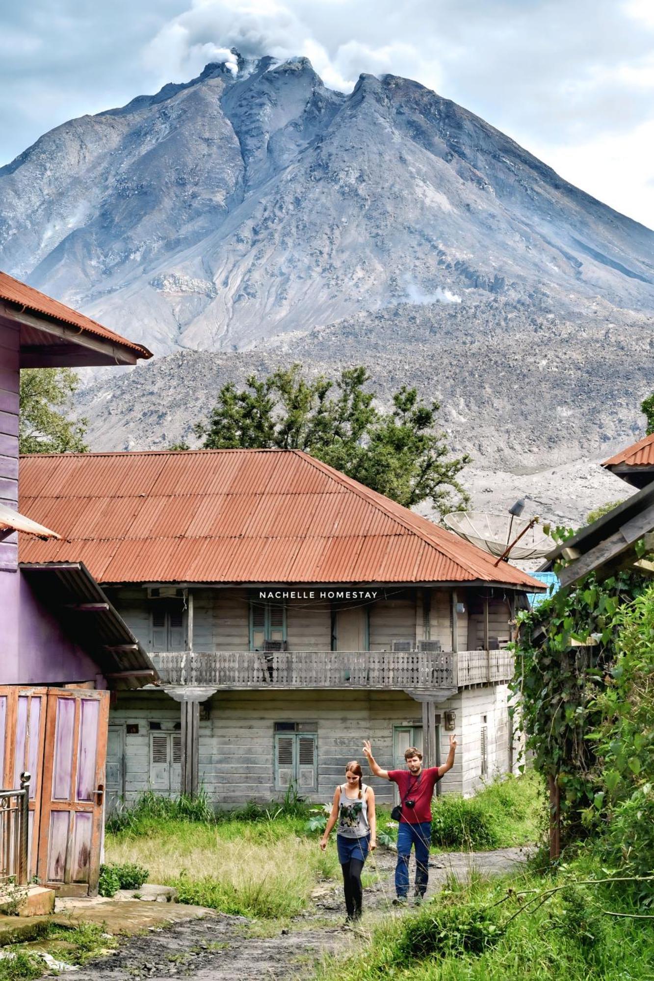 Nachelle Homestay Berastagi Esterno foto