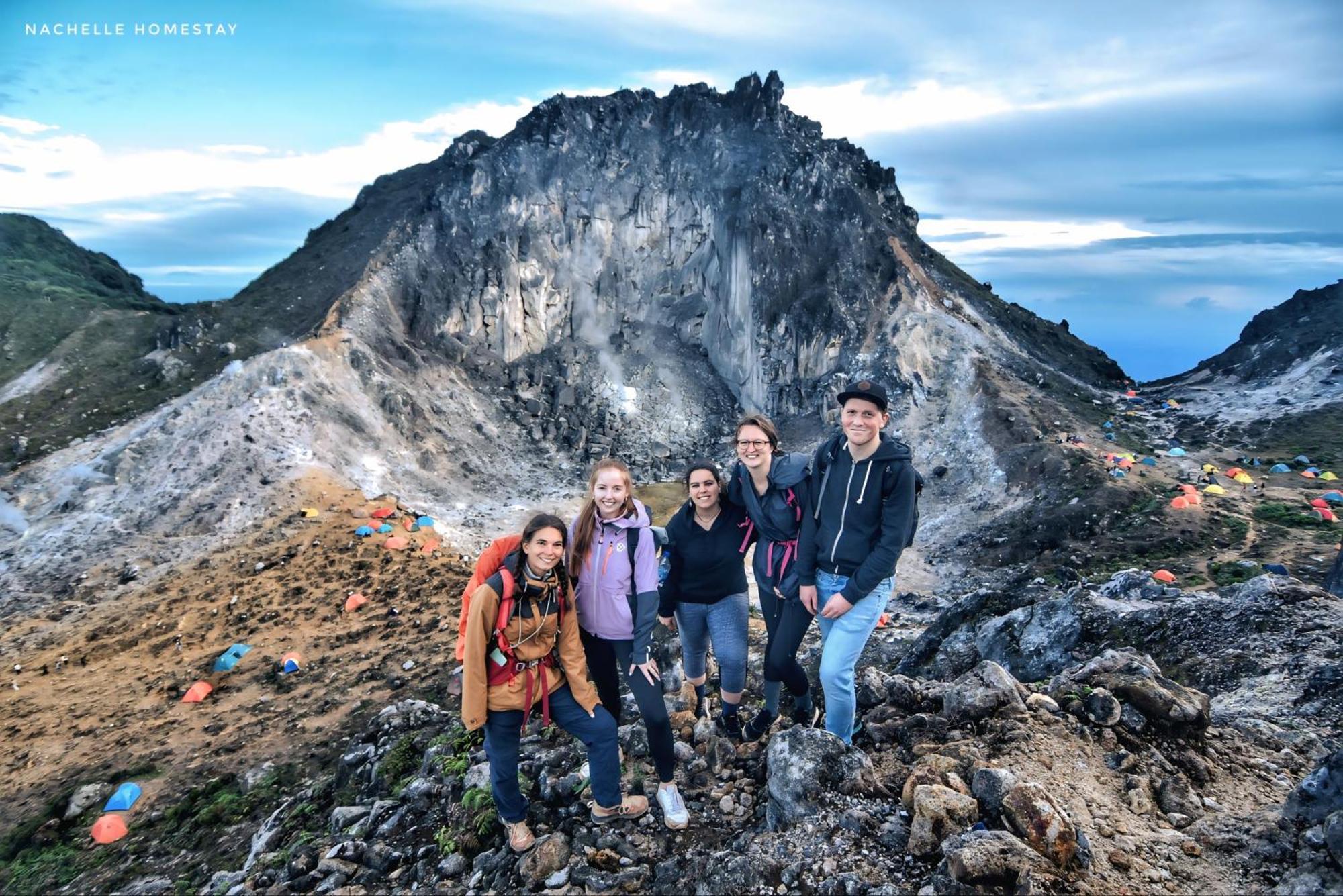 Nachelle Homestay Berastagi Esterno foto